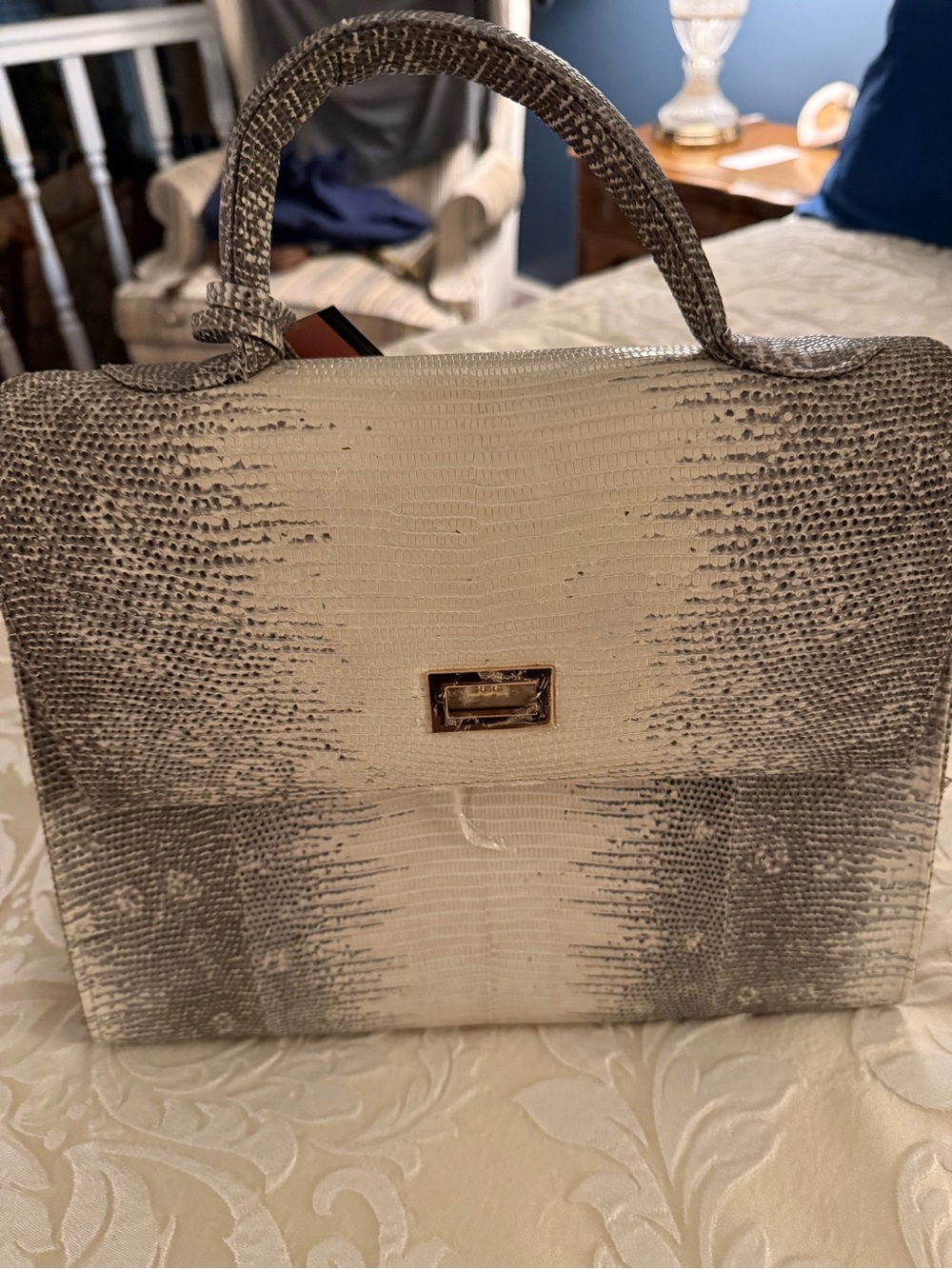 Pelle Lizard leather Luxury Textured Top-Handle Bag